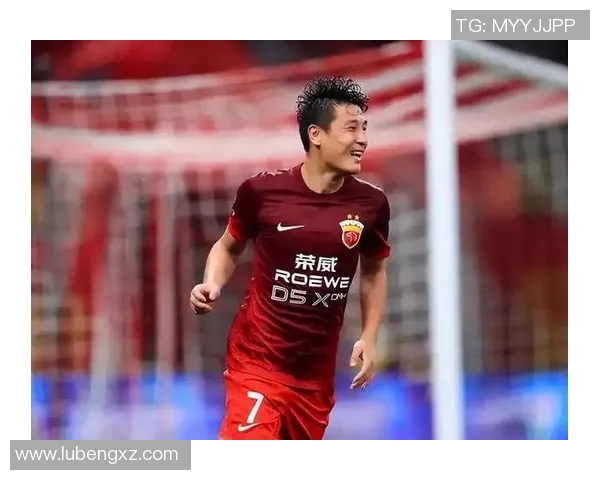 武磊领衔亚冠精英联赛展现中国足球新希望与激情