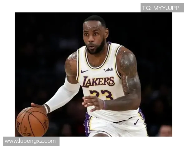 詹姆斯在季后赛中表现不佳,致使湖人遭遇横扫出局的惨败