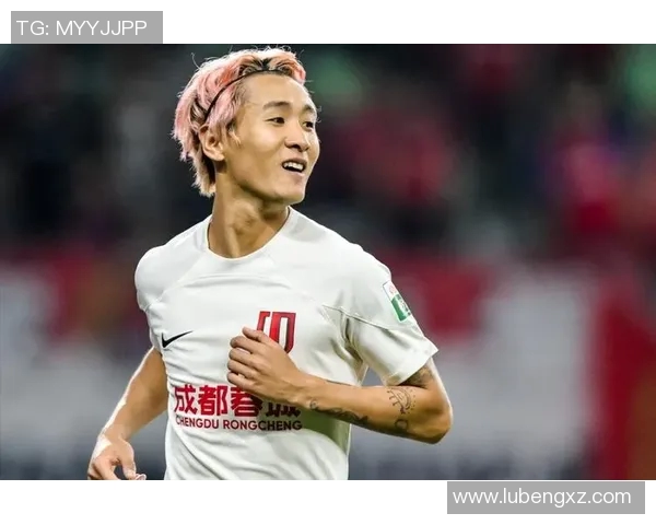 韦世豪在中超比赛中上演绝杀瞬间引发球迷热议与狂欢